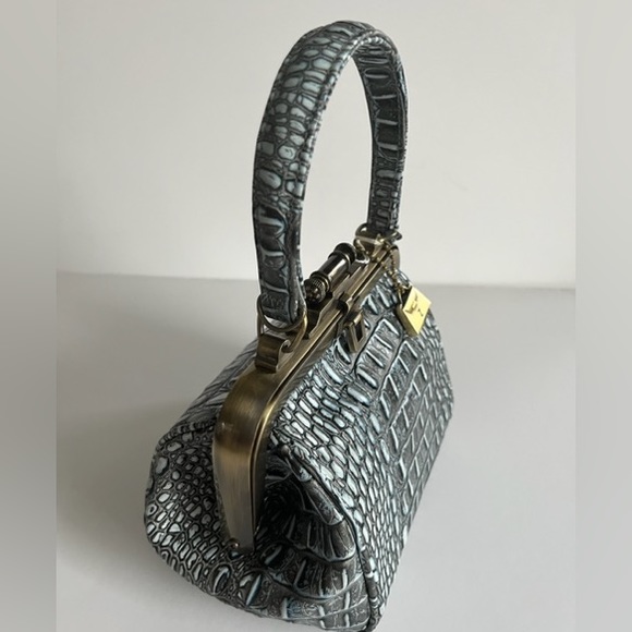 Fabulous NWT Jeanne Lottie ‘Croc’ Handbag With Detachable Chain Strap. - Picture 3 of 9